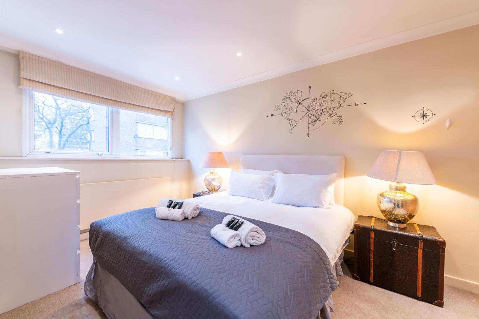 Luxury 6 Bedroom House In Southwick Street London Exterior photo